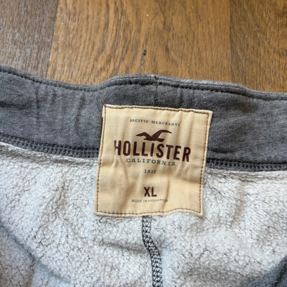 Vtg Y2K Mall Core Style Hollister Tide Patrol Embroidered Gray Drawstring Pants